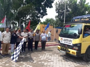 KPU Batubara Gunakan 11 Truk Distribusikan Logistik Pemilu 2019 ke 4 Kecamatan