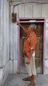 Petugas ULP Lima Puluh Gencar Eksekusi Meteran Pelanggan