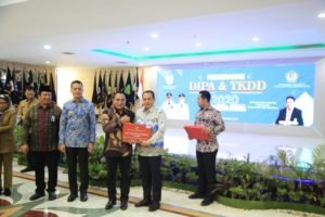 Bupati Terima Dokumen DIPA dan TKDD APBN 2020
