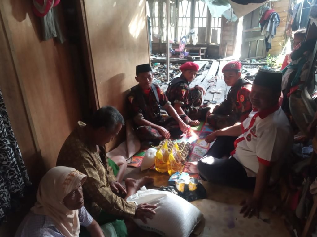 Nek Unong: Beginilah Kondisi Rumah Nenek