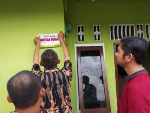 Penguatan Data Kemiskinan, Dinsos Pasang Stiker Keluarga Miskin