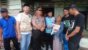 Bupati dan Kapolres Dor tu Dor Temui Warga Sumber Tani