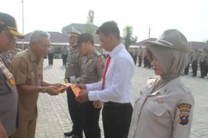 Pemkab Ikut Beri Suplemen di Polres Batubara