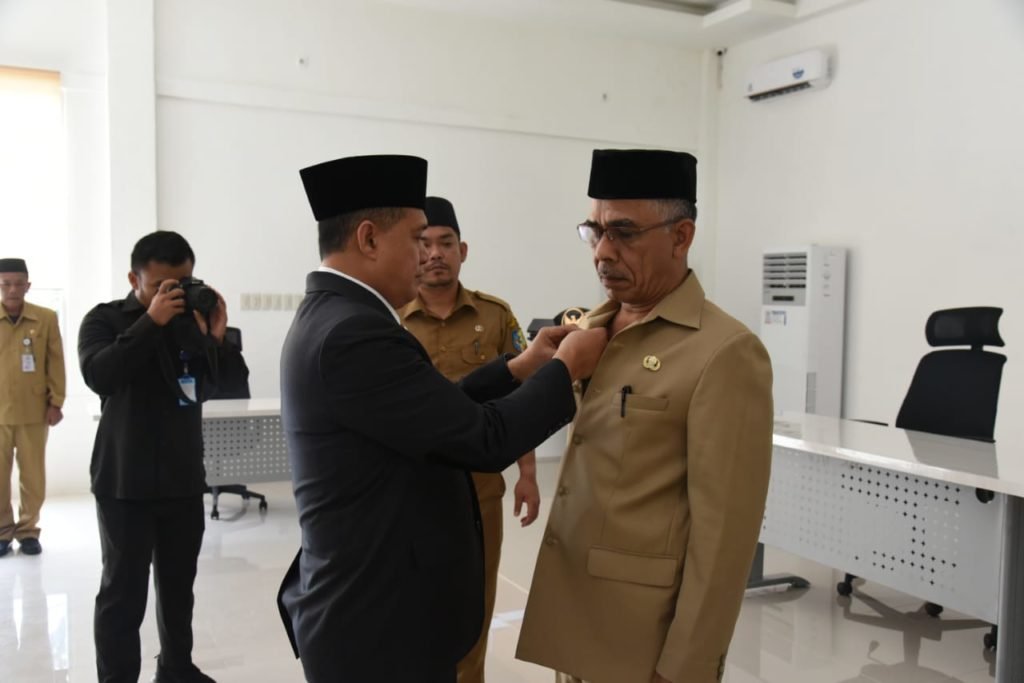 Bupati Zahir Lantik Kadis PUPR Batubara