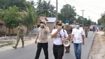 Cegah Covid-19,  Satpol PP Terus Beri Himbauan