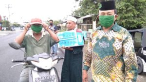 Cegah Corona, NU Batubara Bagi-Bagi Masker