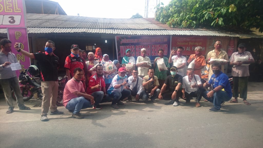 Peduli Sesama Disaat Covid-19 Mewabah, Jurnalis Wapres Berbagi