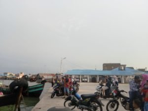 Pelabuhan Tanjung Tiram Jadi Tempat Favorit Ngabuburit