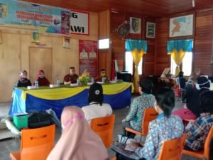 Biaya APBN, Diskoperindag Batubara Latih Warga Buat Handycraft