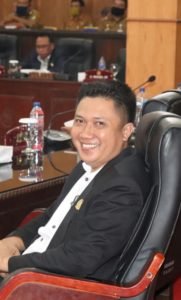 DPRD Minta Lanjutkan Distribusi Pipa Kerumah Warga Lima Puluh Pesisir