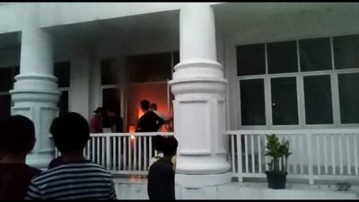 Ruangan Kabag Keuangan Pemkab Labuhanbatu Terbakar, Dokumen Hangus