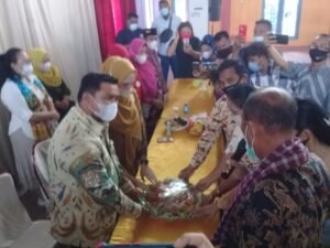 Hebat di Upah Upah Adat Batak di Labura