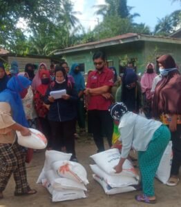 PT BGR Salurkan 951 Ton Beras Kemensos ke PKH Batubara