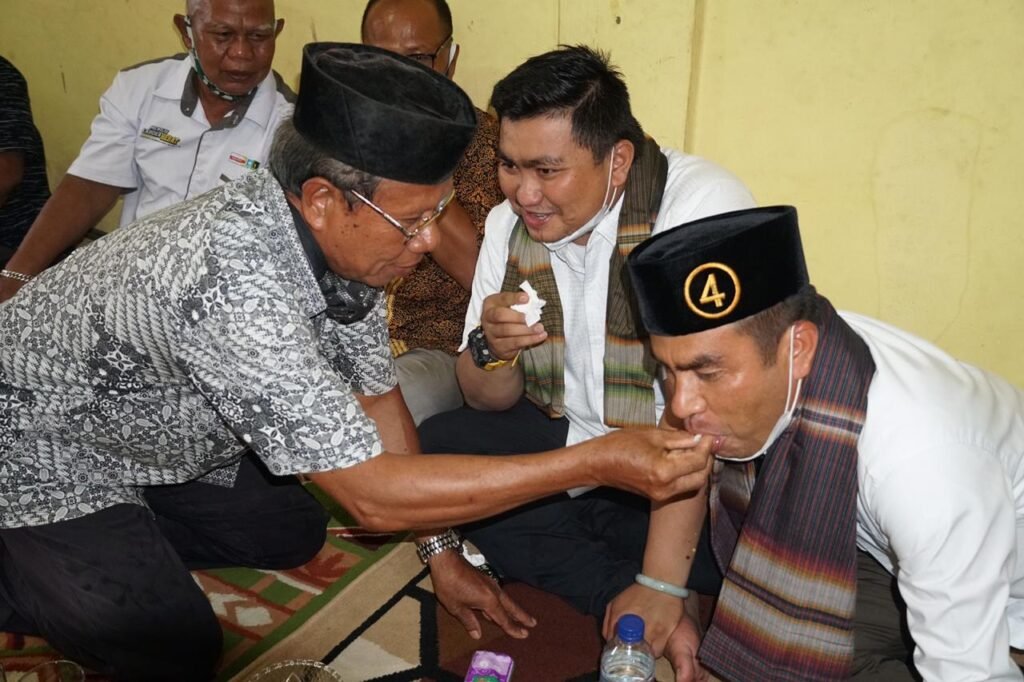 Masyarakat Damuli Pekan Mau Jadikan Bupati Muda Labura