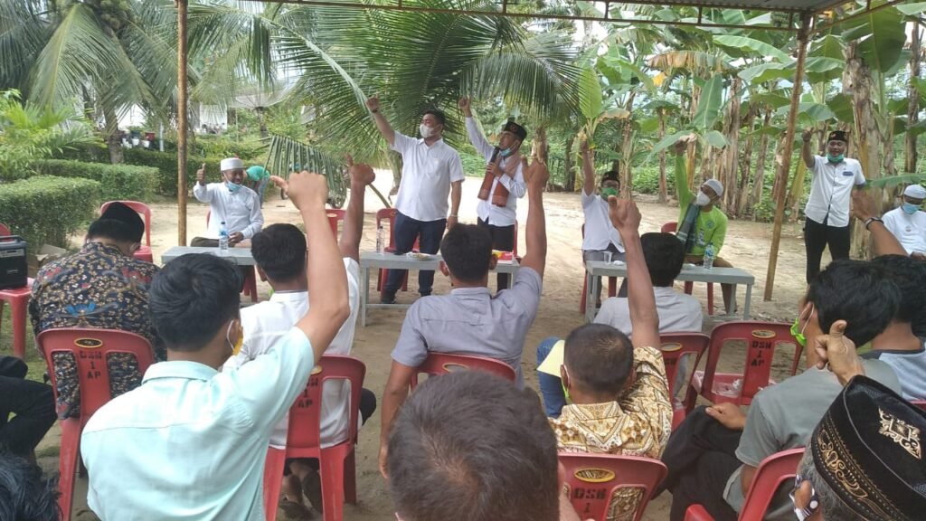 Masyarakat Aek Pamingke Dukung No 4 Hebat