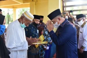 70 Mustahaq Dapat Bantuan Zakat dan lnfaq PNS Batubara