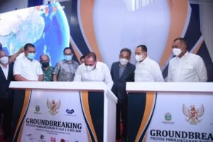 Gubsu Bersama Bupati Batubara Resmikan PLTGU