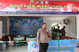 Resmikan Posko PPKM Lalu Lintas, Kapolres Batubara Beri Tali Asih Anak Yatim