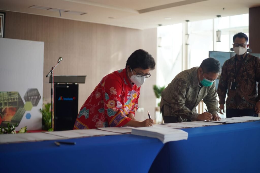 Inalum Peningkatan Teknologi Tungku Peleburan Arus 193 KA Menjadi 235 KA