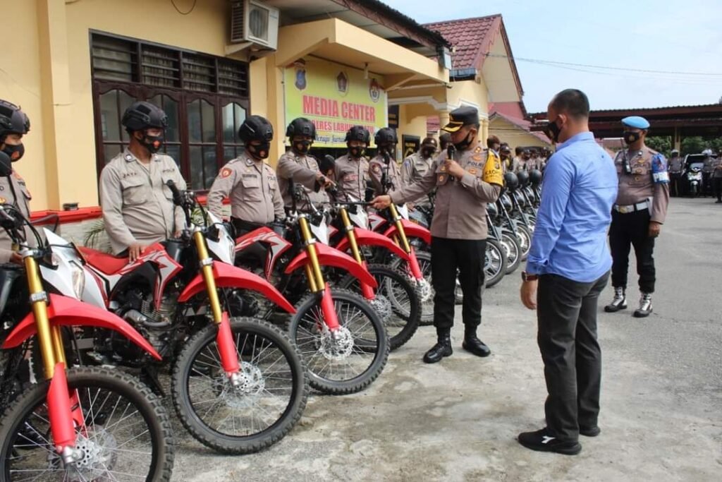 Jelang PSU, Kapolres Labuhanbatu Periksa Kendaraan Dinas