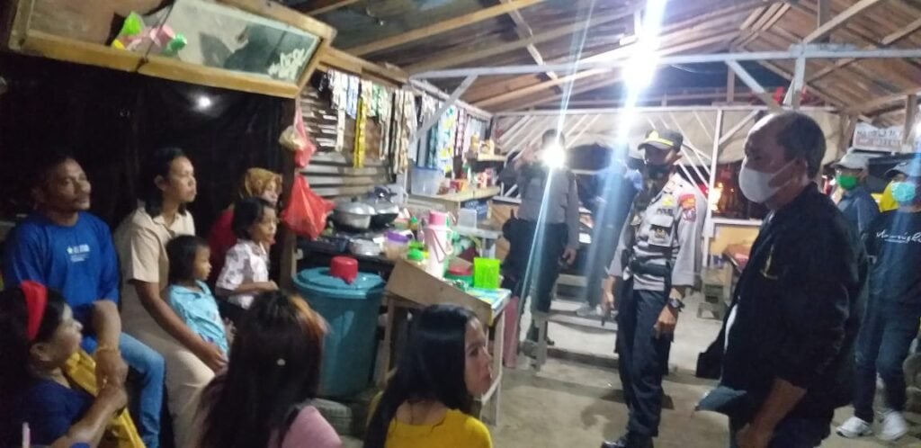 Warung Remang – Remang di Razia Polsek Medang Deras