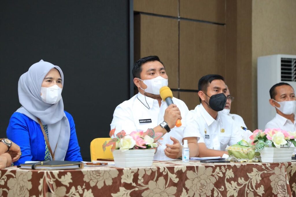 Bupati dan Wabup Evaluasi PBB-P2 Labura