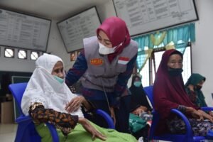 BK3S Batubara Berikan 150 Paket Sembako