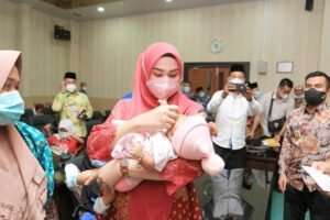 TP PKK Bersama Baznas Bantu Penanganan Stunting di Labura