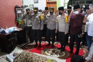 Anggota Meninggal, PJU Polres Labuhanbatu Melayat Rumah Duka