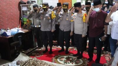 Anggota Meninggal, PJU Polres Labuhanbatu Melayat Rumah Duka