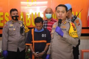 Ibas Bacok Mantan Istri Gegara Uang Rp 1,5 Juta