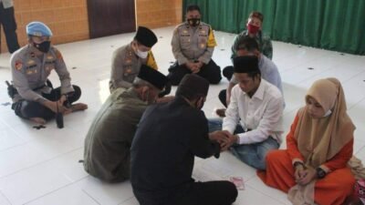 Kapolres Labuhanbatu Jadi Saksi Pernikahan Tahanan