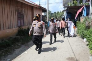 Kapolres Batubara Anjangsana ke Rumah Warakauri