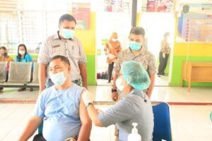 Puskesmas Sonomartani Labura Vaksinasi Dosis 2