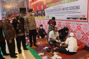 Hari Bhayangkara ke-75, Bansos, Vaksinasi dan Sunat Massal di Polres Labuhanbatu