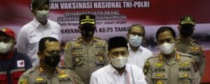 Bupati Bersama Kapolres Batubara Tinjau Vaksinasi