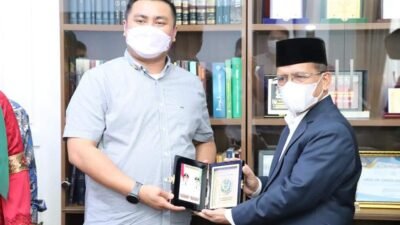 Bupati Labura Tetap Lanjutkan Beasiswa ke UINSU