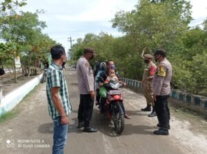 Polsek Labuhan Ruku Monitoring Dua Pantai di Talawi