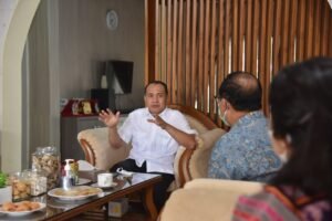 Bupati Upayakan Hak Paten Kain Songket Batubara