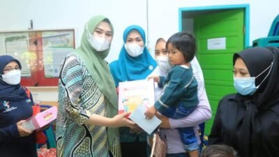 Ketua TP PKK dan Wakilnya Monitoring Pembang Anak Labura