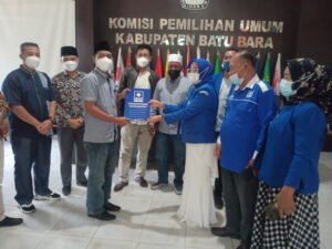 DPD PAN Hantarkan Berkas Pengurus Baru ke KPU Batubara