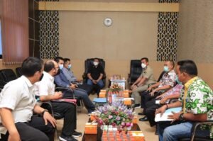 Bupati Labura dan Wakil Terima Bina Marga Provsu