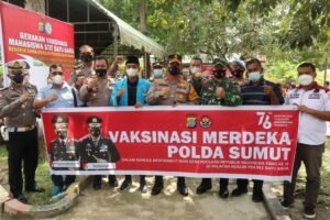 Vaksin Merdeka Polda Sumut Sambut HUT ke 76 RI di Batubara