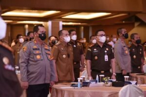 Bupati Batubara Ikuti Rakor Evaluasi PPKM Sumut