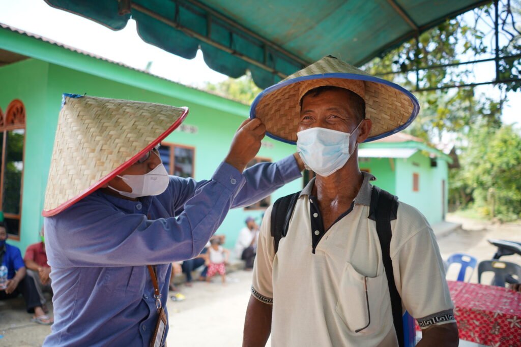 Inalum Bantu Kelompok Tani Desa Simpang Gambus