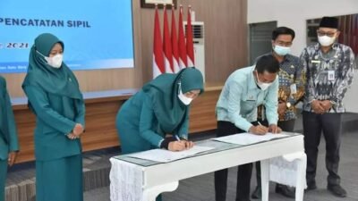 Disdukcapil Batubara Bersama TP PKK Tandatangani PKS