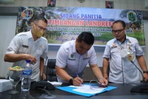 Bupati Bersama BPN Sidang PPL Pelepasan Tanah Kawasan Hutan Labura