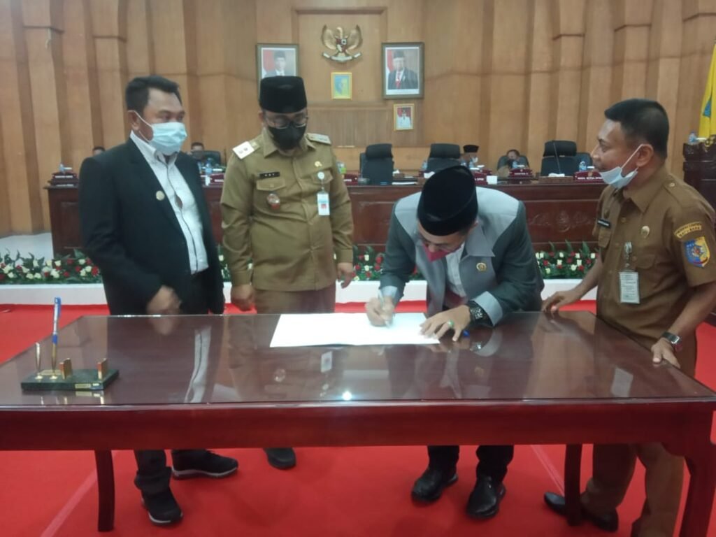 Wabup Batubara Sampaikan Ranperda Perlindungan LPPB