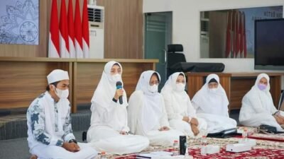Ny Maya:Turus Hadir Dipengajian Untuk Istiqomah Bertambah lman