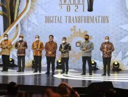 Bupati Batubara Terima Awards 2021 Bersama Pejabat Publik Pusat dan Daerah, Ini Daftarnya